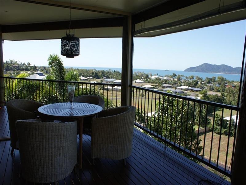 Mission Beach QLD 4852