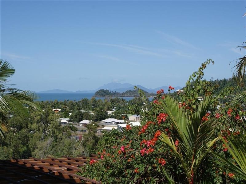 Mission Beach QLD 4852