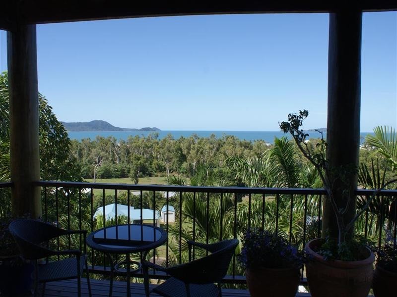 Mission Beach QLD 4852