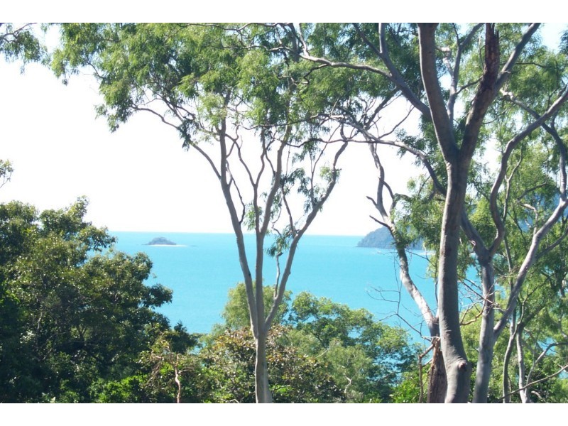 Mission Beach QLD 4852
