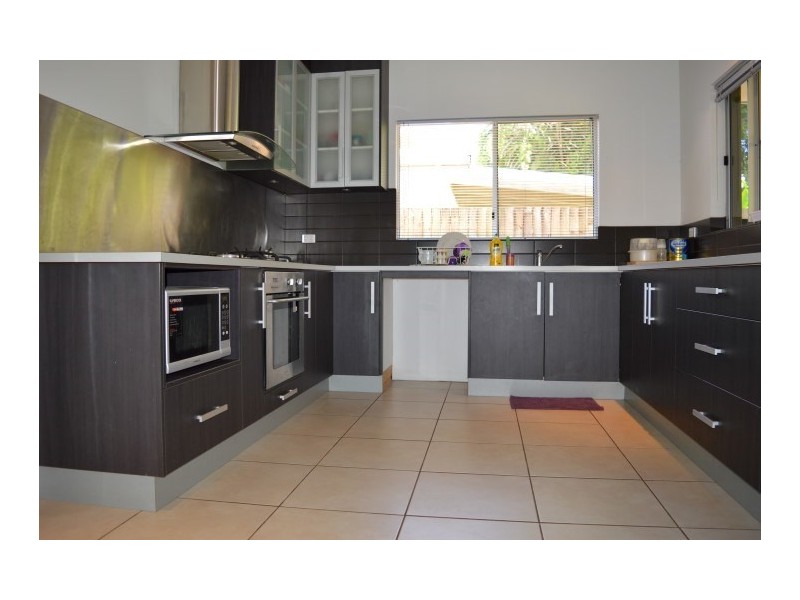 18 Pioneer Street, Bingil Bay QLD 4852