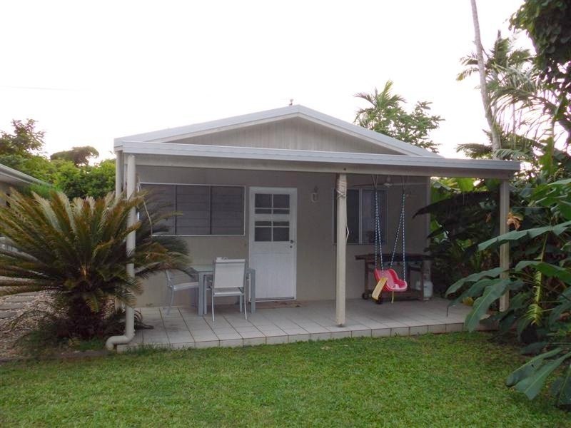 18 Pioneer Street, Bingil Bay QLD 4852