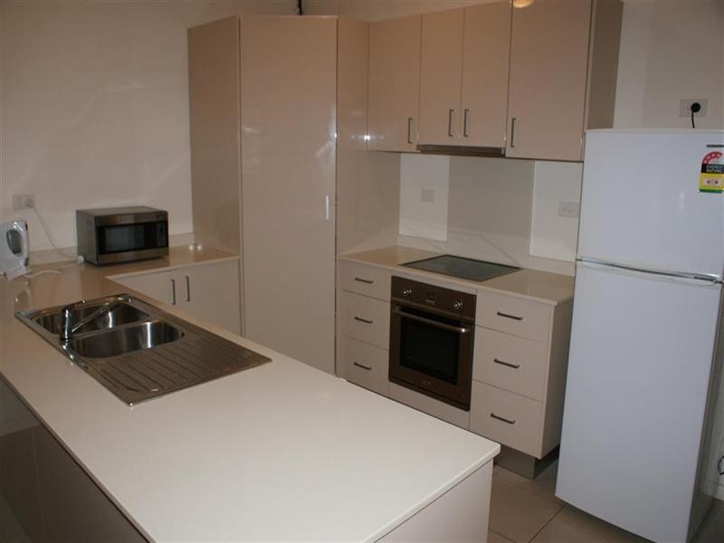 4/56 Mariner Drive, South Mission QLD 4852