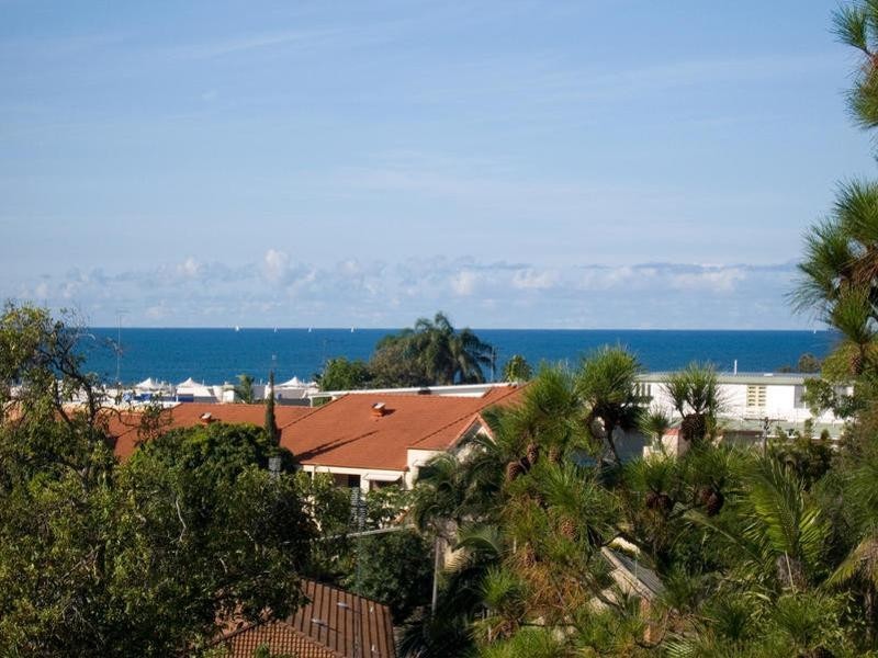 15A Camfield Street, Alexandra Headland QLD 4572