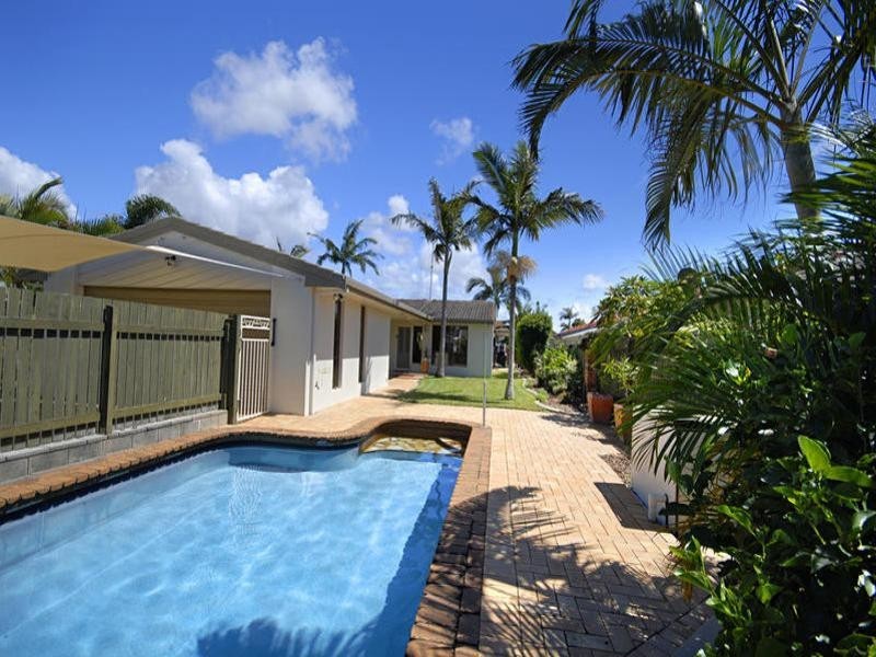 46 Coppabella Crescent, Mooloolaba QLD 4557
