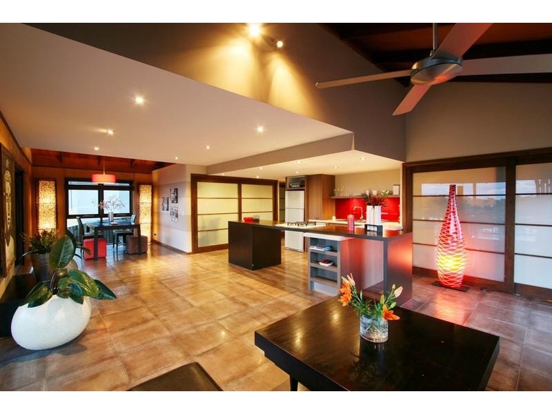 7 Timbertop Court, Little Mountain QLD 4551