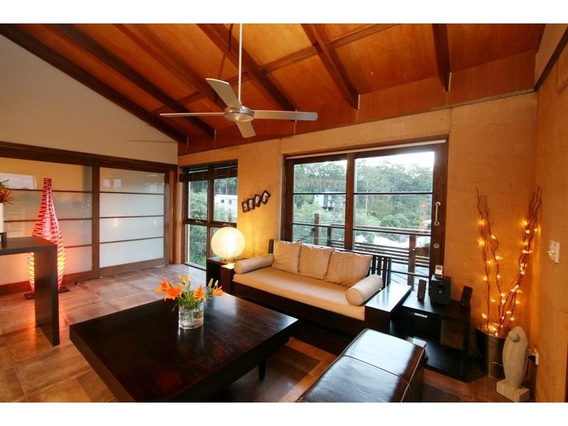 7 Timbertop Court, Little Mountain QLD 4551