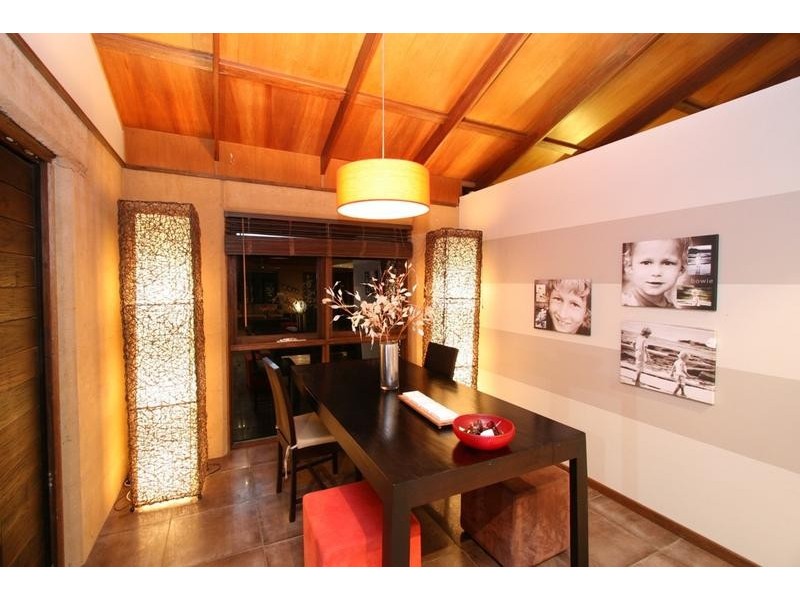 7 Timbertop Court, Little Mountain QLD 4551