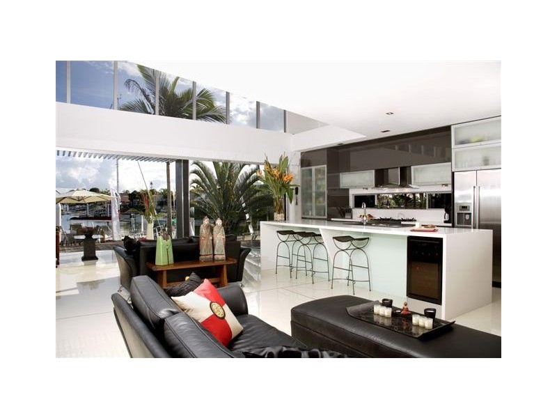 12 Kumbada Court, Minyama QLD 4575