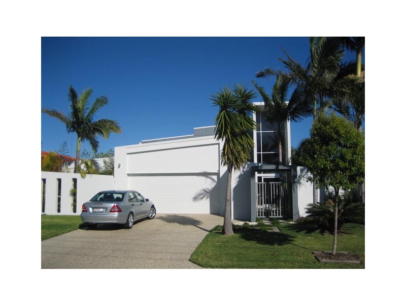 12 Kumbada Court, Minyama QLD 4575