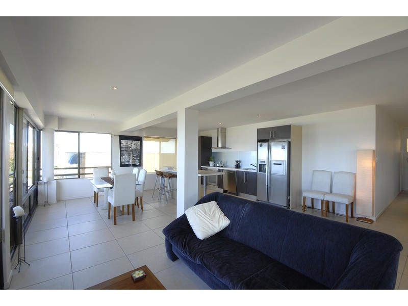 11/21 Boolarong Court, Alexandra Headland QLD 4572