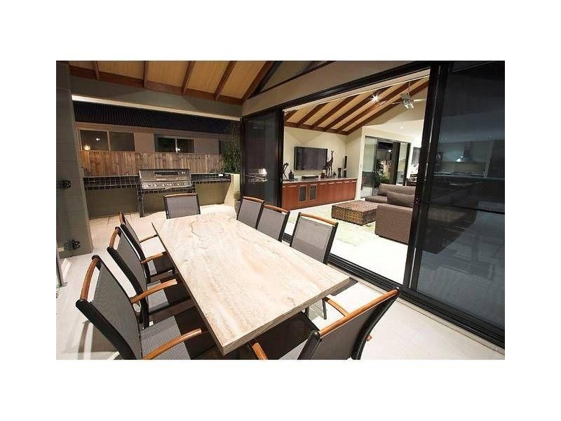 25 Seahorse Drive, Twin Waters QLD 4564