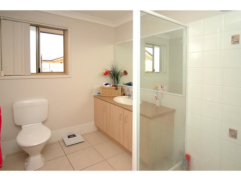 4 Lombok Street, Parrearra QLD 4575