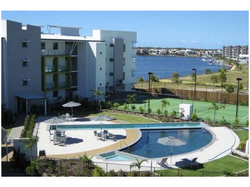 8/51 Grand Parade, Parrearra QLD 4575