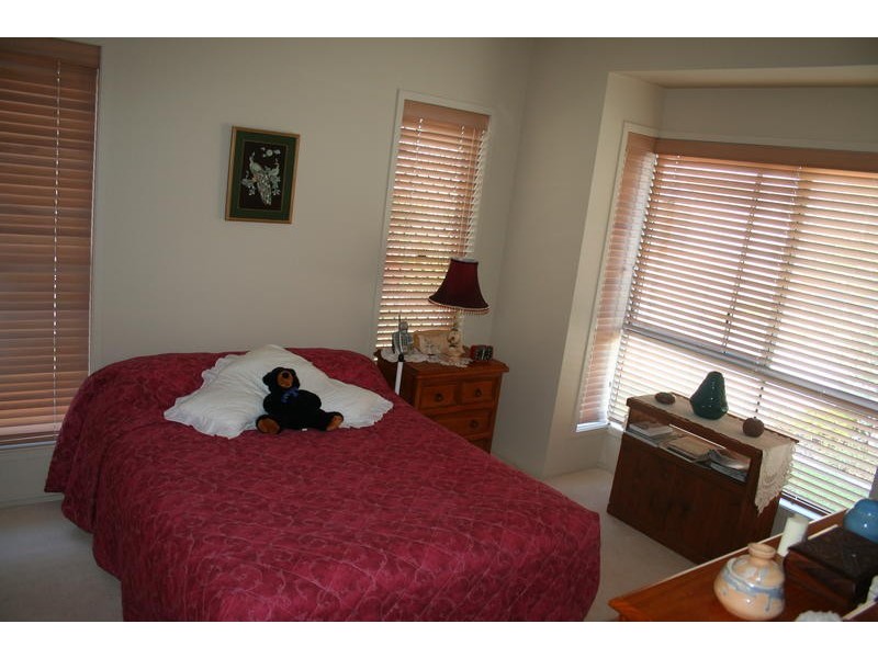 2 Grand Parade, Parrearra QLD 4575