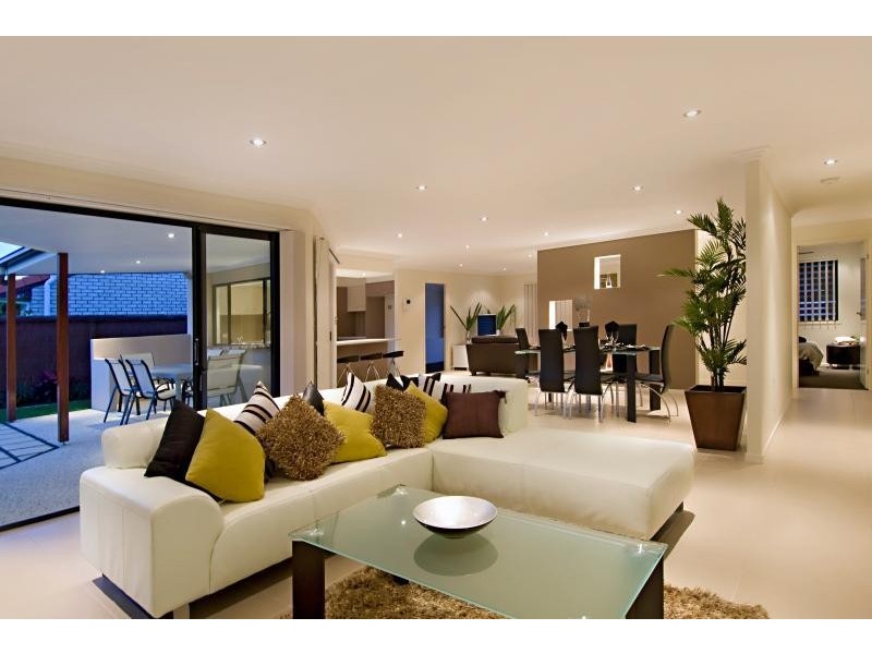 54 Oomoo Street, Buddina QLD 4575