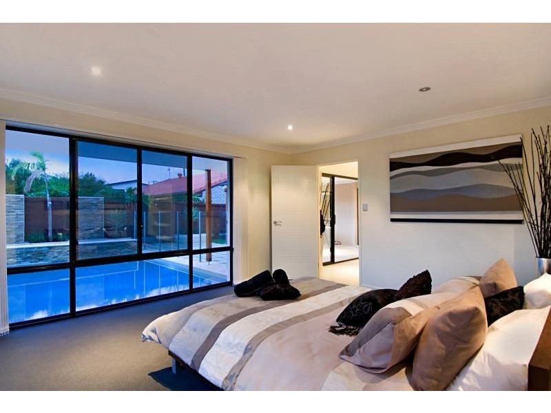 54 Oomoo Street, Buddina QLD 4575