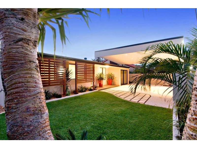 54 Oomoo Street, Buddina QLD 4575