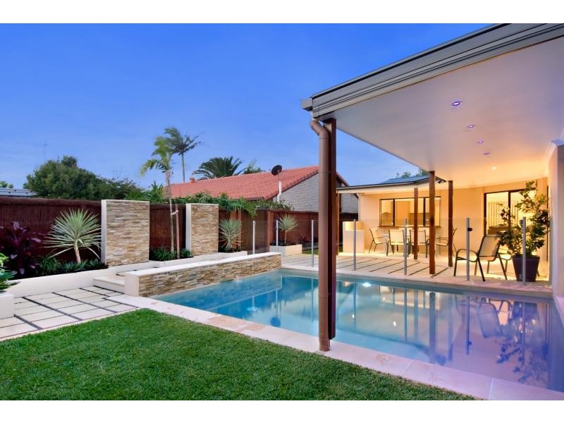 54 Oomoo Street, Buddina QLD 4575