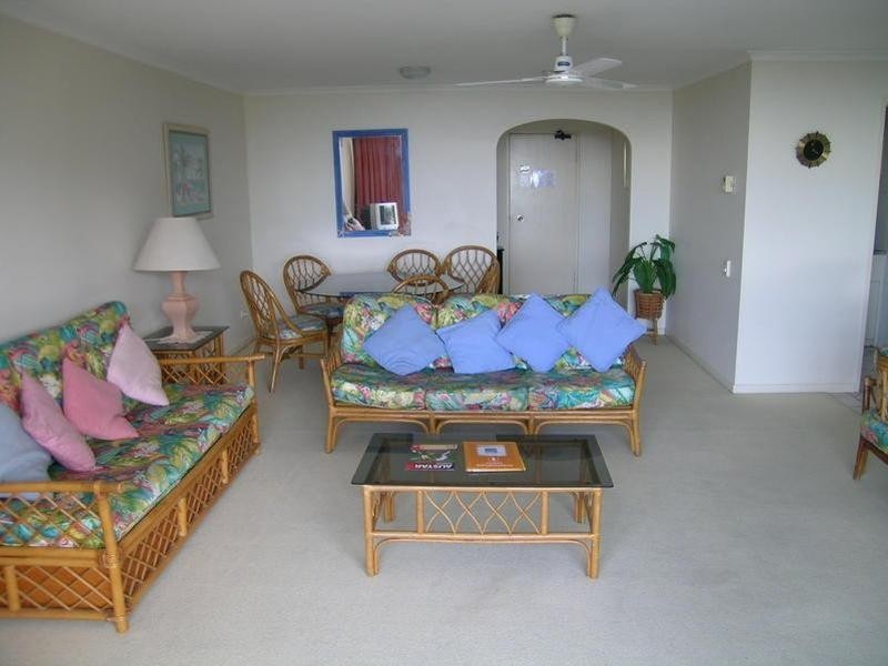 13/143 Mooloolaba Esplanade, Mooloolaba QLD 4557