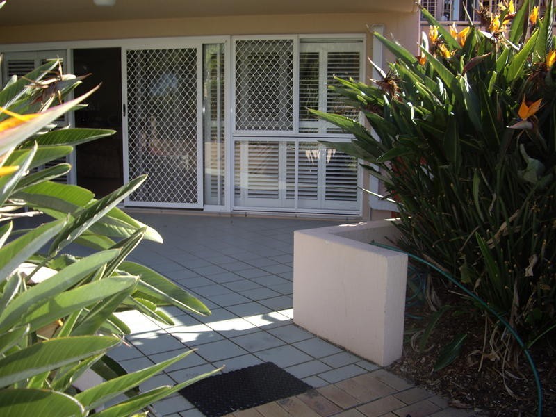 143 Lowanna Drive, Buddina QLD 4575