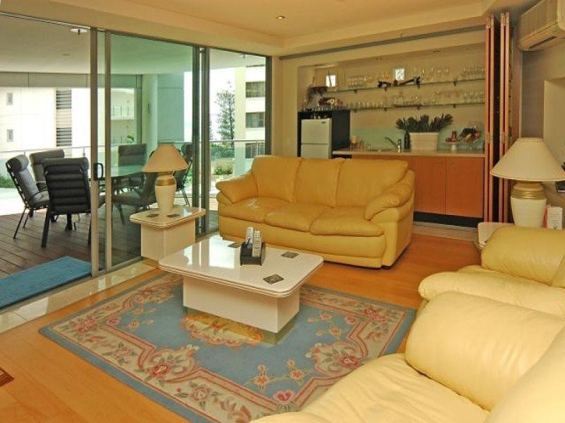 8/39 First Avenue, Mooloolaba QLD 4557