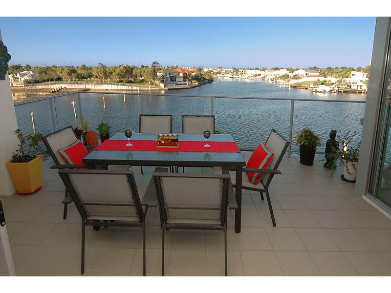 33/51 Grand Parade, Parrearra QLD 4575