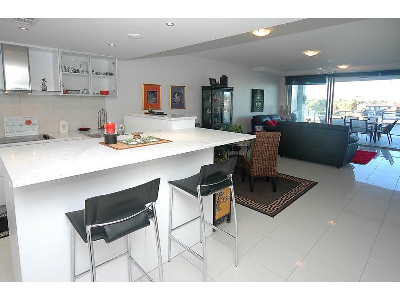 33/51 Grand Parade, Parrearra QLD 4575