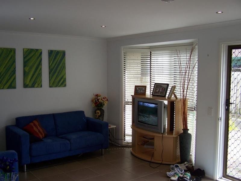 2/101 Lowanna Drive, Buddina QLD 4575