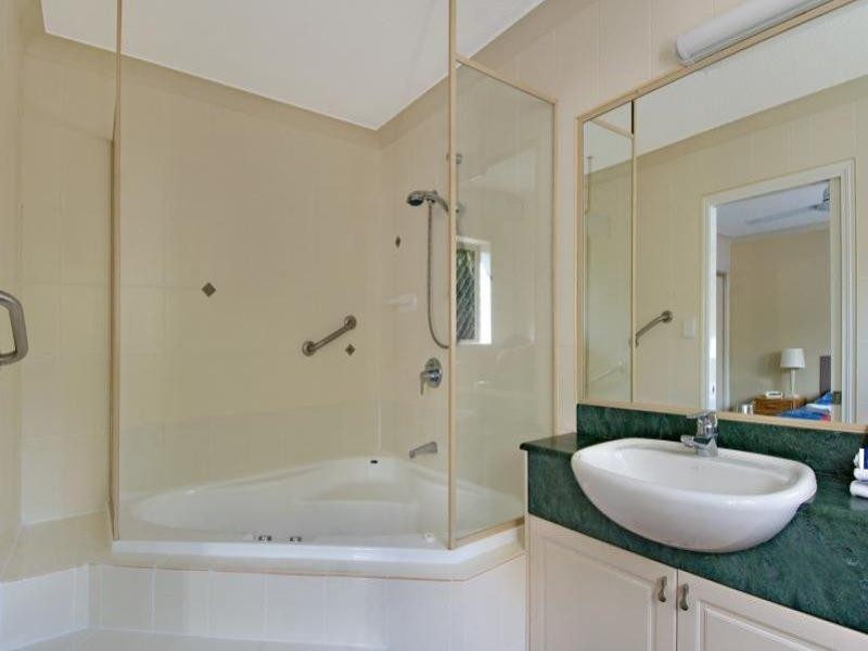 4/62 River Esplanade, Mooloolaba QLD 4557