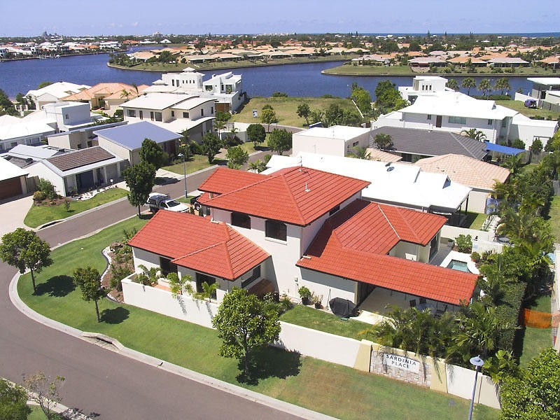 2 Corfu Street, Parrearra QLD 4575