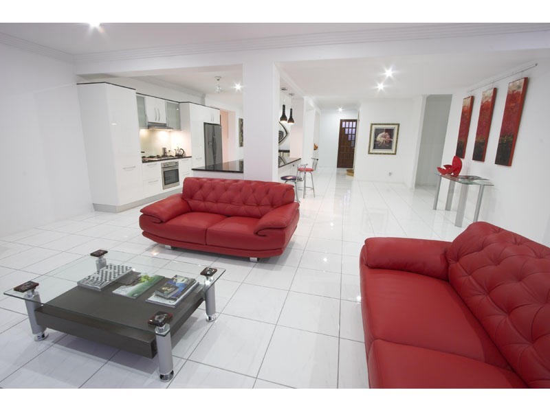 2 Corfu Street, Parrearra QLD 4575