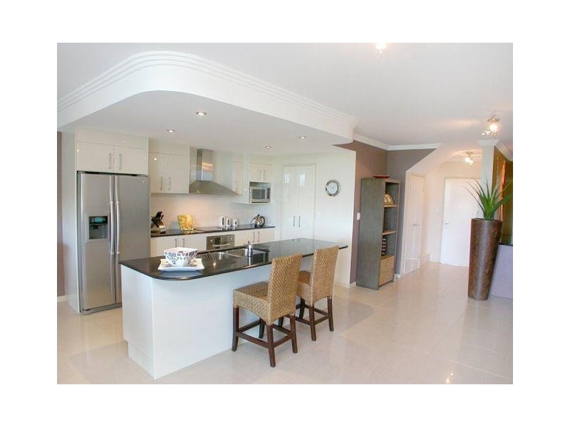 17-19 Bindaree Crescent, Mooloolaba QLD 4557