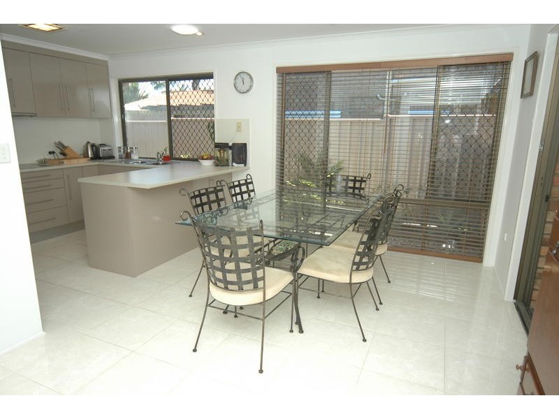 1 Kardinia Street, Minyama QLD 4575