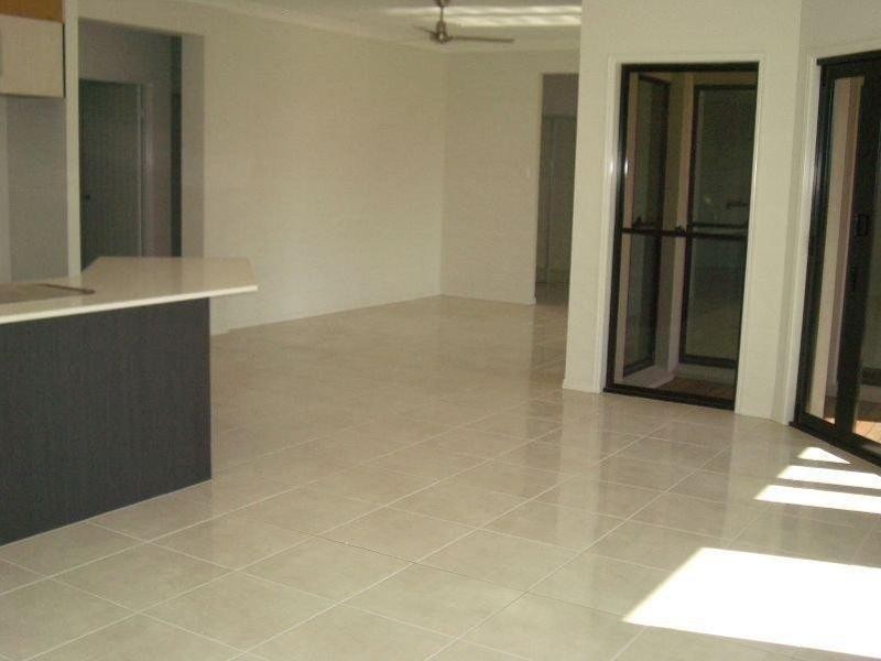 115 The Avenue, Peregian Springs QLD 4573