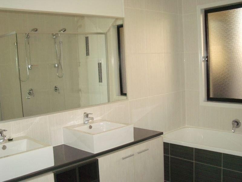 115 The Avenue, Peregian Springs QLD 4573