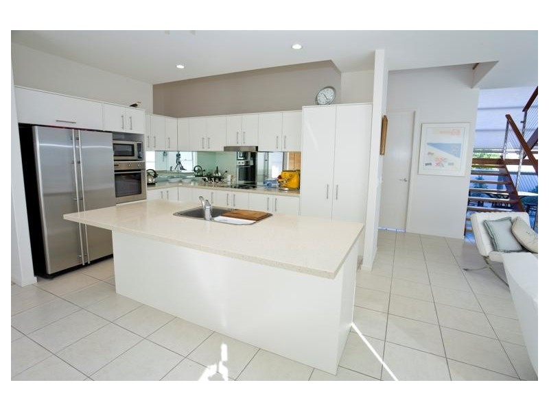 1 Easter Street, Parrearra QLD 4575