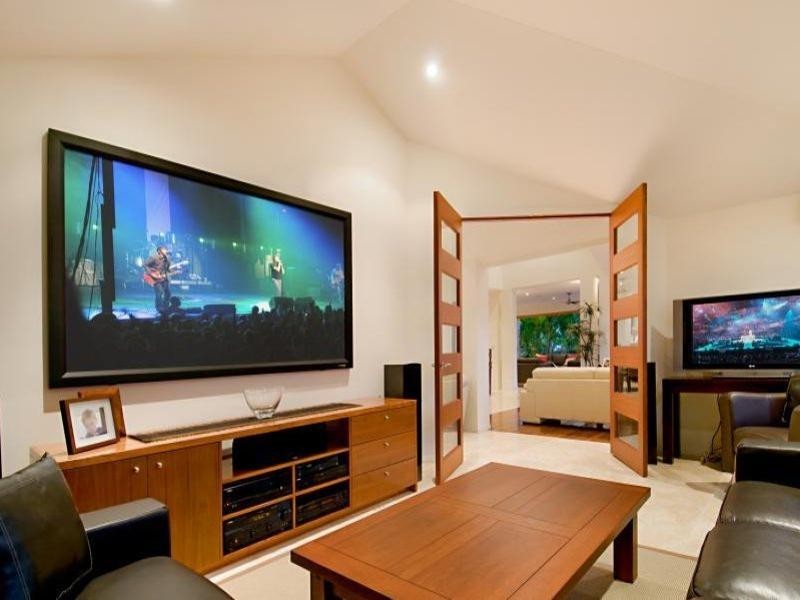 5 Moondarra Crescent, Mooloolaba QLD 4557