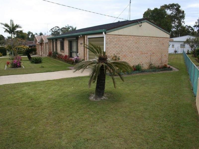 42 Goonawarra Drive, Mooloolaba QLD 4557