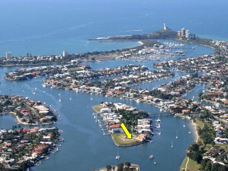 11 Mooloolah Island, Minyama QLD 4575