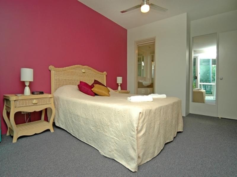 2/42-56 River Esplanade, Mooloolaba QLD 4557