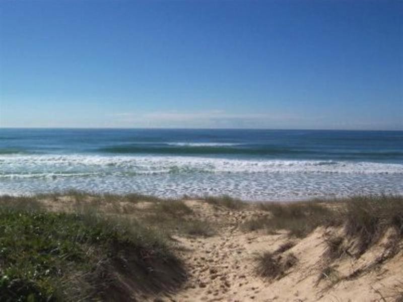 175 Oceanic Drive, Warana QLD 4575