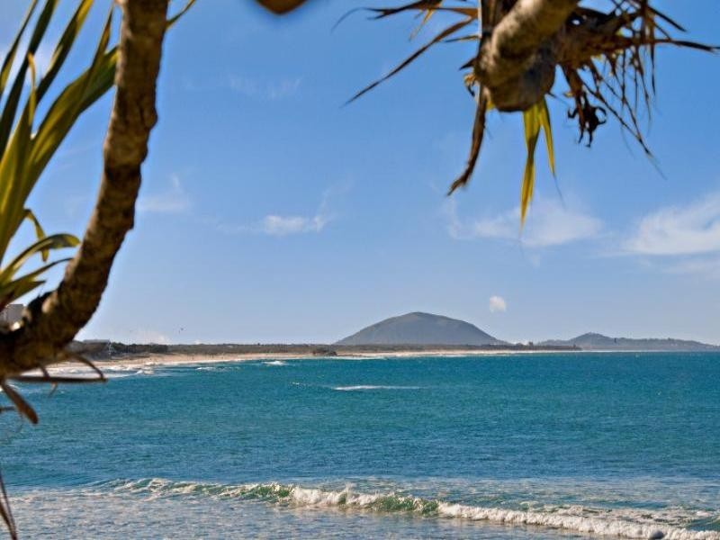 23-25 Edward Street, Alexandra Headland QLD 4572
