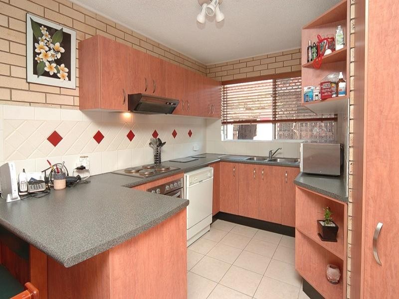 1/8 Urambi Court, Mountain Creek QLD 4557