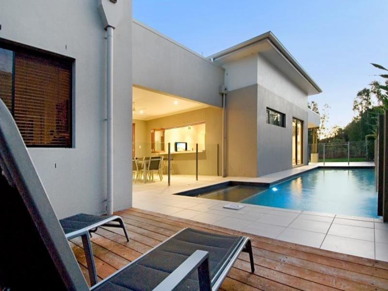 30 Hetherington Drive, Twin Waters QLD 4564