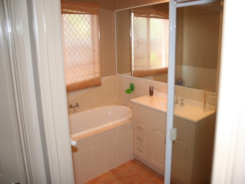 51 Escolar Drive, Mountain Creek QLD 4557