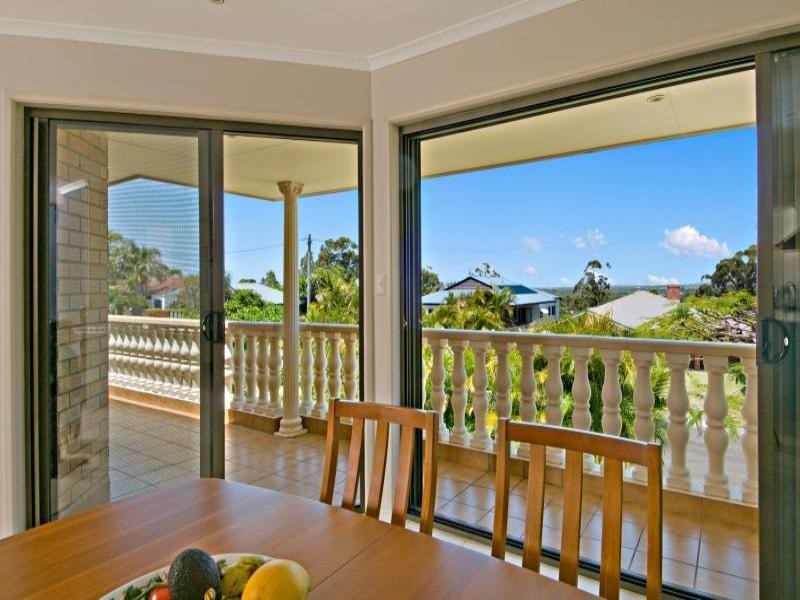 24 Kawana Street, Alexandra Headland QLD 4572