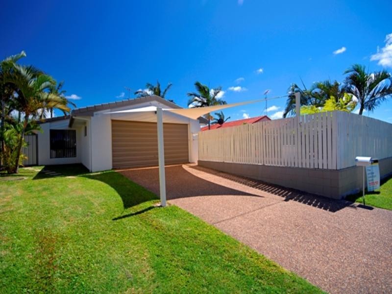 46 Coppabella Crescent, Mooloolaba QLD 4557