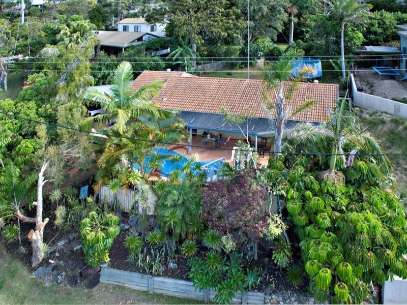 1 Yakola Parade, Alexandra Headland QLD 4572