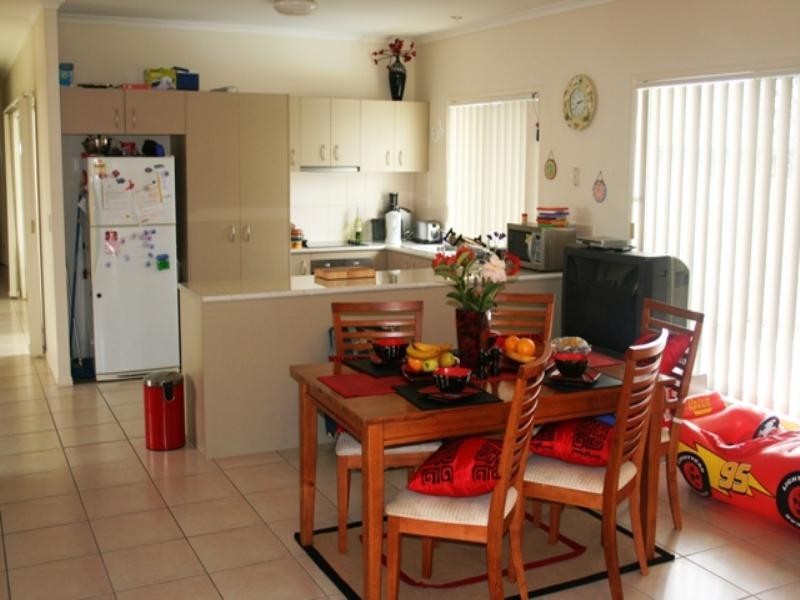 23 Irving Place, Sippy Downs QLD 4556